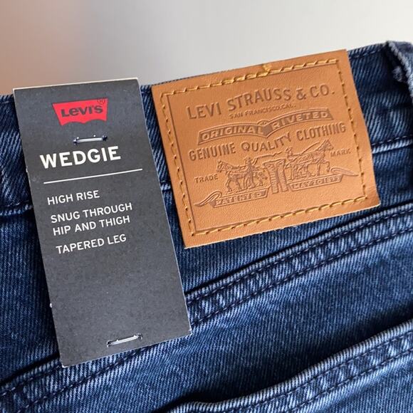 Levi’s Wedgie Fit Ankle Jean Button Fly Dark Blue 24 - Picture 11 of 16